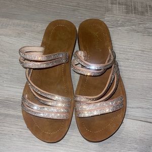 Woman’s slip on Sandals